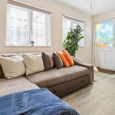 Beautiful Apartment *